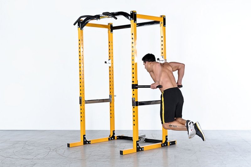 professionnel power rack dans studio qualité avec barre de traction Multi-squat rack smr-1000