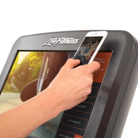 Life Fitness Club Series Treadmill - Discover SE3 HD Console
